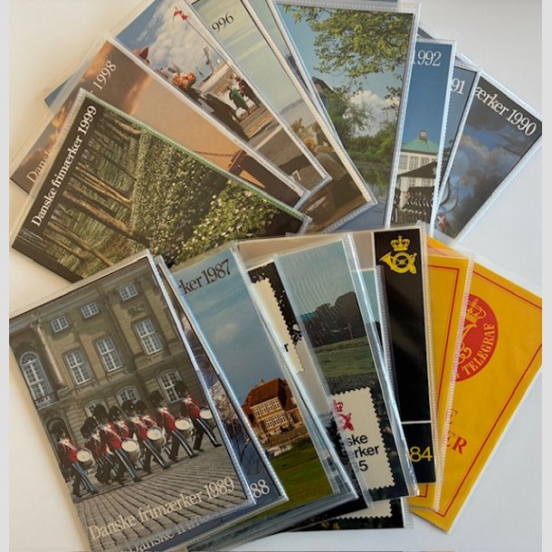 FRIMRKER DANMARK | Lot med rsmapper r 1982-1999 komplet - Postfrisk 