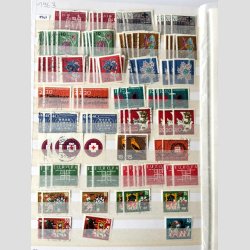 FRIM�RKER TYSKLAND | BUND+BERLIN - Stort parti p� mange plancher + 3 stk. tykke lagerb�ger. Meget postfrisk.   