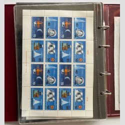 FRIM�RKER TYSKLAND DDR  | Flot tidlig samling med b.la. Luxstempler samt mappe div.   