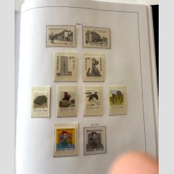 FRIM�RKER DANMARK | SAMLING + LAGER | 2 stk. Stender fortryksalbum med lommer samt lagerb�ger (Se udsnit)