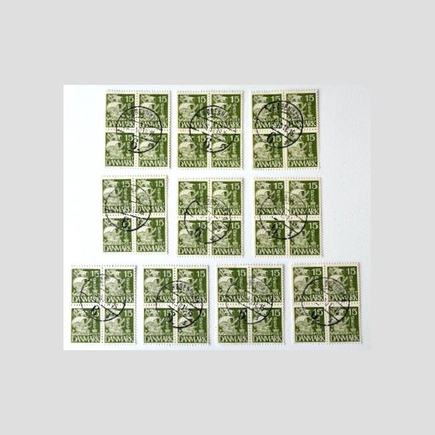 FRIM�RKER DANMARK | 1940 - AFA 257 - Karavel 15 �re gr�n Type II 10 x 4-blok - P�nt Stemplet