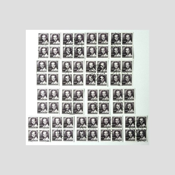 FRIM�RKER DANMARK | 1985-90 - AFA 821,897,957 - Dronning Margrethe - 17 x 4-blok div. - Stemplet