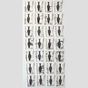 FRIM�RKER DANMARK | 1992 - AFA 1010 - Nationalmuseets samlinger Engros - 28 x 8,25 Kr. gr�n/sort - stemplet
