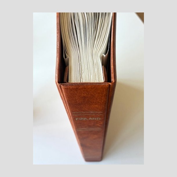 FRIM�RKER FINLAND | Fin samling i Stenderalbum frem til 1997. Bedst i det tidligere som er godt besat.