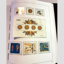 FRIM�RKER GR�NLAND | SAMLING + LAGER | Fin samling i Stender med meget postfrisk + noget lager  