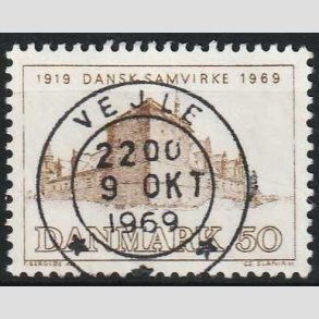 FRIM�RKER DANMARK | 1969 - AFA 483 - Dansk Samvirke 50 �r - 50 �re gr�brun - Pragt Stemplet Vejle