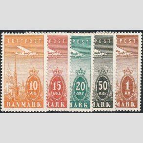 FRIM�RKER DANMARK | 1934 - AFA 216-220 - Ny Luftpost 10 �re til 1 Kr. i komplet s�t - Ubrug