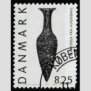 FRIM�RKER DANMARK | 1992 - AFA 1010 - Nationalmuseets samlinger - 8,25 Kr. - Hj�rne Stemplet
