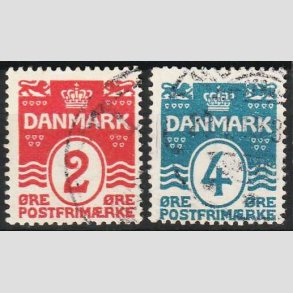FRIM�RKER DANMARK | 1917 - AFA 78A,80A - B�lgelinie 2 �re r�d og 4 �re bl� Krone III - Stemplet
