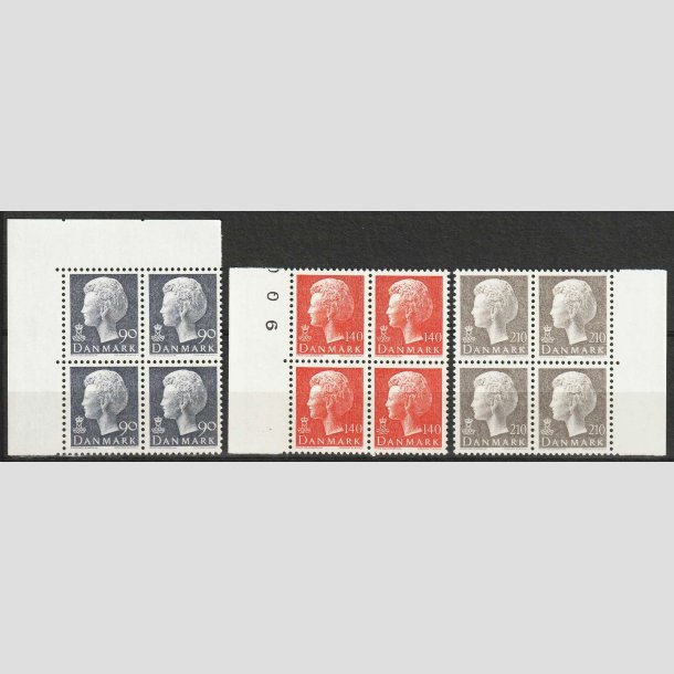 FRIMRKER DANMARK | 1979/80 - AFA 676,698,706 - Dronning Margrethe - 3 stk. 4-blokke - Postffrisk