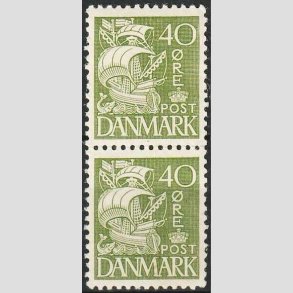 FRIMRKER DANMARK | 1933 - AFA 208 - Karavel 40 re grn Type I i par - Postfrisk