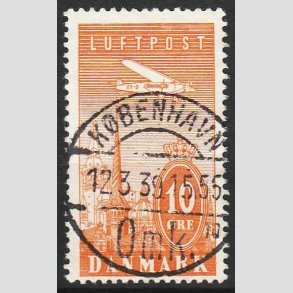 FRIM�RKER DANMARK | 1934 - AFA 216 - Ny Luftpost 10 �re gul - Lux stemplet