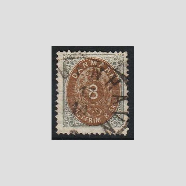 FRIM�RKER DANMARK | 1871-74 - AFA 19 - 8 Skilling gr�/brun - Stemplet 