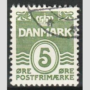FRIM�RKER DANMARK | 1937-38 - AFA 234 - B�lgelinie 5 �re gr�gr�n - Stemplet