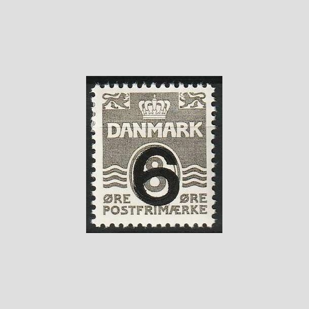 FRIM�RKER DANMARK | 1940 - AFA 262a - 6/8 �re type I (201) gr� Provisorier - Ubrugt
