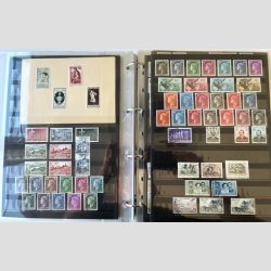 FRIM�RKER lUXEMBOURG | P�n samling i mappe p� plancher (40 sider i alt) se fotoudsnit.  