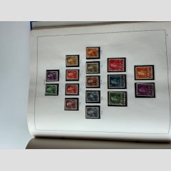 FRIMRKER NORGE: 2 stk. starter samlinger i fortryk med en del mrker, kombiner evt.