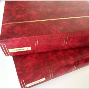 FRIM�RKER OVERS� | Fin samling i to albums med mange lande repr�senteret (Se fotoudsnit.)  