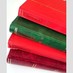 FRIM�RKER SVERIGE | Lagerparti i 4 stk. albums fra �ldre til nyere, p�ne stempler er set.