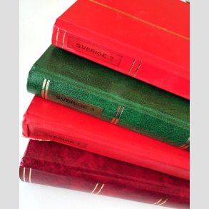 FRIM�RKER SVERIGE | Lagerparti i 4 stk. albums fra �ldre til nyere, p�ne stempler er set.