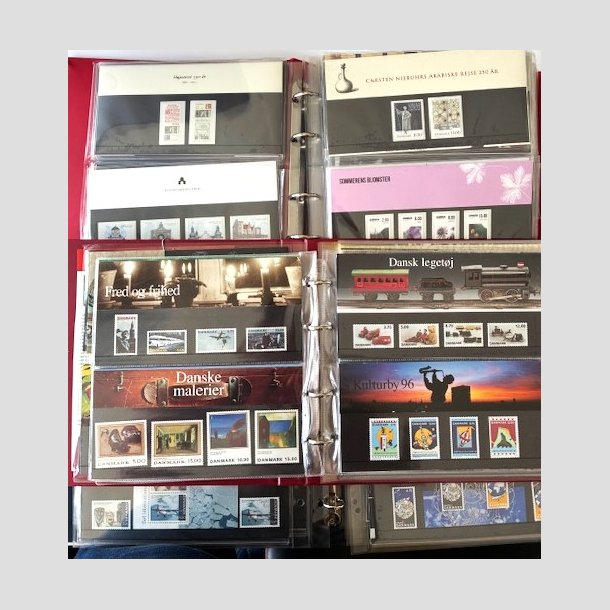 FRIM�RKER DANMARK | SOUVENIRMAPPER | Komplet samling med alle 127 stk. forskellige (postfrisk)