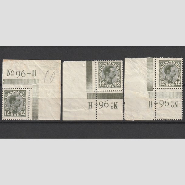 FRIMRKER DANMARK | 1918-20 - AFA 100,100,100 - Chr. X 12 re oliven 3 mrker med marginal nummer 96-H - Postfrisk