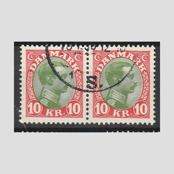 FRIMRKER DANMARK | 1927-28 - AFA 177 - Chr. X 10 Kr. rd/grn i par - Stemplet