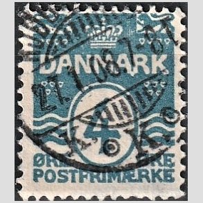 FRIM�RKER DANMARK | 1905-06 - AFA 45y - B�lgelinie 4 �re bl� Krone III, Variant! A og R sammenh�ngende - Stemplet