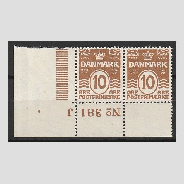 FRIMRKER DANMARK | 1930 - AFA 185 - Blgelinie 10 re brun i par med marginalnummer - Postfrisk