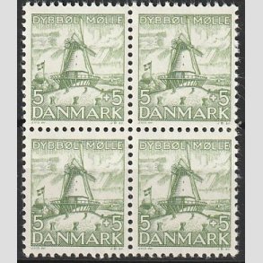 FRIMRKER DANMARK | 1937 - AFA 236 - Dybbl Mlle 5 + 5 re grn i Fire-blok - Postfrisk