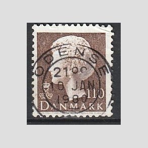 FRIMRKER DANMARK | 1979 - AFA 677 - Dronning Margrethe - 110 re brun - Pragt Stemplet