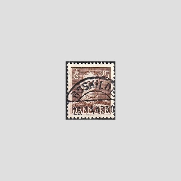 FRIMRKER DANMARK | 1942-44 - AFA 277 - Chr. X 25 re brun - Lux Stemplet 