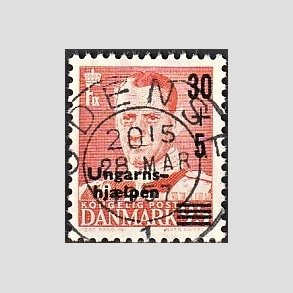 FRIM�RKER DANMARK | 1957 - AFA 369 - Ungarnshj�lpen - 30 + 5 �re oranger�d - Pragt Stemplet