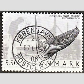 FRIM�RKER DANMARK | 2004 - AFA 1401 - Vikingeskibsmuseet - 5,50 Kr. Udstilling - Pragt Stemplet