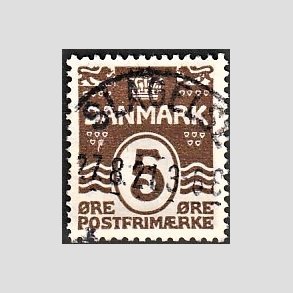 FRIM�RKER DANMARK | 1921-22 - AFA 122 - B�lgelinie 5 �re brun - Lux Stemplet