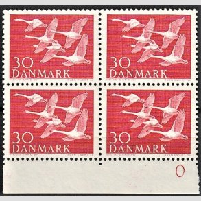 FRIMRKER DANMARK | 1956 - AFA 367 - Nordens svaner - 30 re rd i 4-blok - Postfrisk