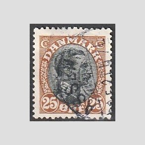 FRIMRKER DANMARK | 1918-20 - AFA 101 - Chr. X 25 re brun/sort - Stemplet