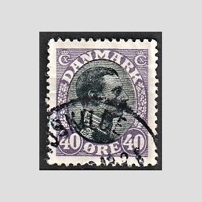 FRIMRKER DANMARK | 1918-20 - AFA 105 - Chr. X 40 re lilla/sort - Stemplet