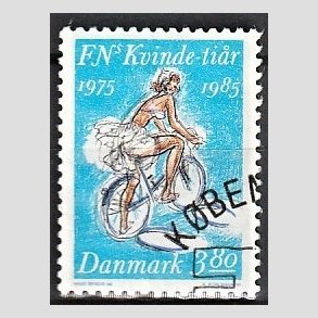 FRIMRKER DANMARK | 1985 - AFA 839 - FNs kvinde-tir- 3,80 Kr. flerfarvet - Alm. god gennemsnitskvalitet - Stemplet (Photo eksempel)