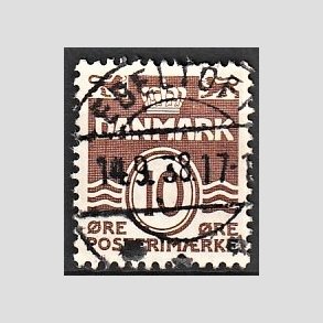 FRIM�RKER DANMARK | 1937-38 - AFA 235 - B�lgelinie 10 �re brun - Lux Stemplet