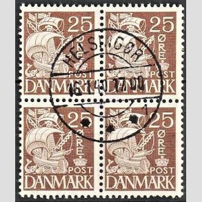 FRIMRKER DANMARK | 1937-40 - AFA 214a - Karavel 25 re brun Type II i 4-blok - Pragt Stemplet