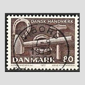 FRIM�RKER DANMARK | 1977 - AFA 641 - Dansk h�ndv�rk - 80 �re brun - Pragt Stemplet Nyborg