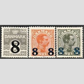 FRIMRKER DANMARK | 1921-22 -  AFA 117,118,119 - 8/3 re, 8 8/7 re og 8 8/12 re provisorier i st - Postfrisk