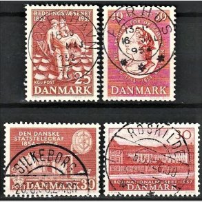 FRIM�RKER DANMARK | 1952-57 - AFA 334,356,357,370 - Redningsv�snet 100 �r mv. - 25,30,30,30 �re - Pragt Stemplet