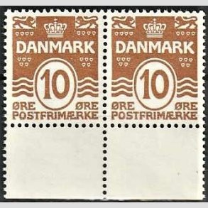 FRIMRKER DANMARK | 1930 - AFA 185 - Blgelinie 10 re brun i par - Postfrisk