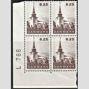 FRIMRKER DANMARK | 1990 - AFA 976 - Jyske landsbykirker - 8,25 Kr. brun i 4-blok - Postfrisk