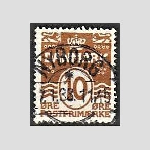 FRIM�RKER DANMARK | 1930 - AFA 185a - B�lgelinie 10 �re r�dbrun - Lux Stemplet Nyborg 