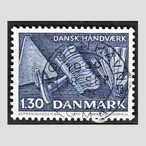 FRIM�RKER DANMARK | 1977 - AFA 643 - Dansk h�ndv�rk - 1,30 Kr. bl� - Pragt Stemplet K�benhavn