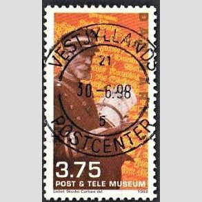 FRIM�RKER DANMARK | 1998 - AFA 1176 - Post & Tele Museet - 3,75 Kr. postbud - Pragt Stemplet