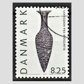 FRIMRKER DANMARK | 1992 - AFA 1010 - Nationalmuseets samlinger - 8,25 Kr. grn/sort - God/Bedre gennemsnitskvalitet - Stemplet